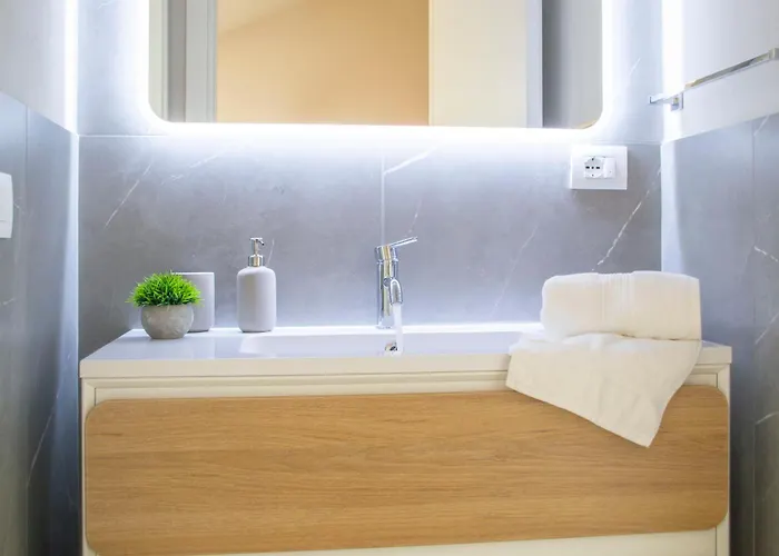 Small Island In Apartment *